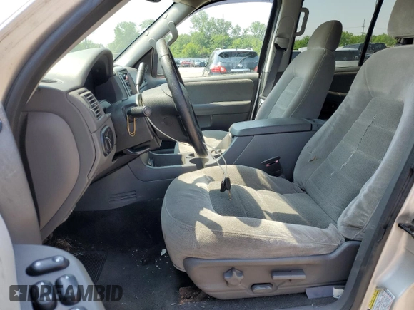 2005 Ford Explorer XLT with VIN 1FMZU73K25UA77935, listed as a Copart auction lot 60049375 with Not provided miles and Salvage title. Bid and sale history available at DreamBid. Image 7.