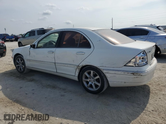 2004 Mercedes-Benz C 240 с VIN WDBRF61J84E016034, выставлен на аукционе Copart как лот 56118485 с пробегом Не указан миль и Списание • Salvage title. История ставок и продаж доступна на DreamBid. Изображение 2.