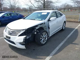 2013 Hyundai Azera with VIN KMHFG4JG7DA247682, listed as a IAAI auction lot 41843611 with 63,009 mi miles. Bid and sale history available at carsss.com. Image 17.