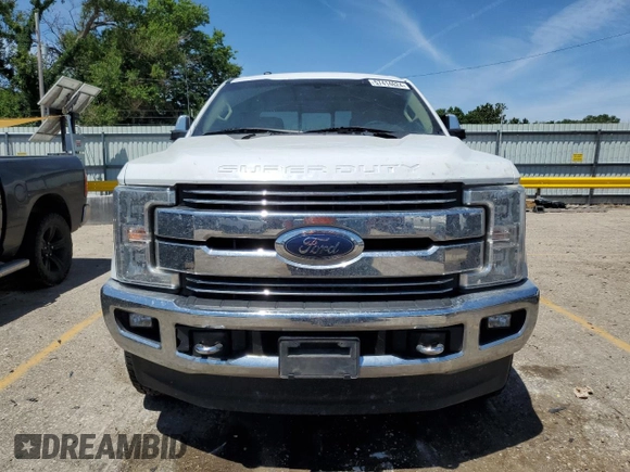 2018 Ford F-250 XL с VIN 1FT7W2B60JEB69787, выставлен на аукционе Copart как лот 57414624 с пробегом 192 636 миль миль и Списание • Salvage title. История ставок и продаж доступна на DreamBid. Изображение 5.