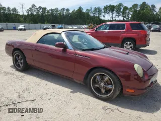 2004 Ford Thunderbird Deluxe z VIN 1FAHP60A64Y103060, wystawiony jako Copart lot #68915834 z przebiegiem 118 968 mil mil oraz Szkoda całkowita • Salvage title. Historia ofert i sprzedaży dostępna na DreamBid. Obrazek 4.