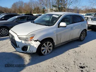 2015 Mitsubishi Outlander SE with VIN 4A4AR4AU4FE009811, listed as a Copart auction lot 87508085 with 182,752 mi miles and Salvage title. Bid and sale history available at DreamBid. Image 1.