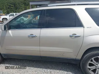 2013 GMC Acadia SLT with VIN 1GKKRRKD4DJ157487, listed as a IAAI auction lot 42096455 with 178,079 mi miles. Bid and sale history available at carsss.com. Image 14.