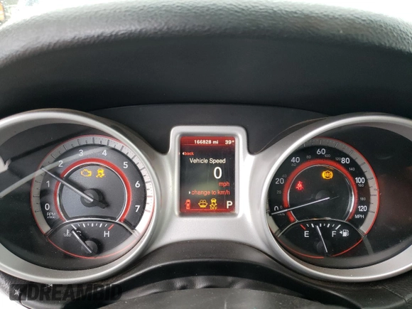 2019 Dodge Journey SE z VIN 3C4PDCBB0KT874681, wystawiony jako Copart lot #87924845 z przebiegiem 166 828 mil mil oraz Szkoda całkowita • Salvage title. Historia ofert i sprzedaży dostępna na DreamBid. Obrazek 9.