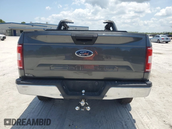 2019 Ford F-150 XL z VIN 1FTEW1E54KFA64007, wystawiony jako Copart lot #56282205 z przebiegiem Nie podano mil oraz Nie do naprawy • Non repairable. Historia ofert i sprzedaży dostępna na DreamBid. Obrazek 6.