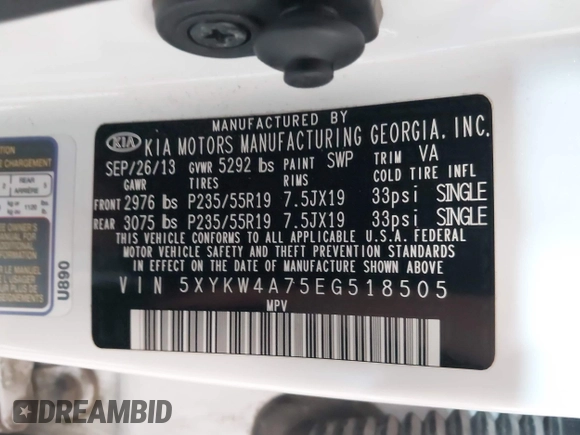 2014 Kia Sorento SX with VIN 5XYKW4A75EG518505, listed as a IAAI auction lot 36939010 with 175,976 mi miles. Bid and sale history available at carsss.com. Image 9.