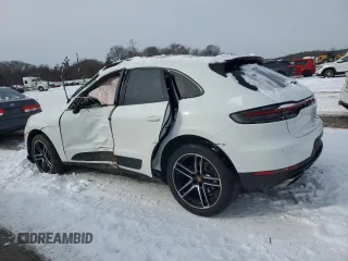 2019 Porsche Macan with VIN WP1AA2A58KLB07692, listed as a Copart auction lot 44670355 with Not provided miles and Salvage title. Bid and sale history available at DreamBid. Image 2.