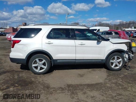 2017 Ford Explorer XLT with VIN 1FM5K8D82HGC81957, listed as a IAAI auction lot 41683169 with 87,283 mi miles and . Bid and sale history available at DreamBid. Image 13.