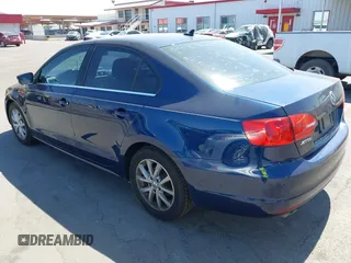 2013 Volkswagen Jetta SE with VIN 3VWDP7AJ3DM444759, listed as a IAAI auction lot 42576013 with 184,450 mi miles and . Bid and sale history available at DreamBid. Image 3.
