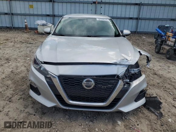 2020 Nissan Altima S with VIN 1N4BL4BV3LC244976, listed as a Copart auction lot 52528535 with 86,568 mi miles and Non repairable. Bid and sale history available at DreamBid. Image 5.
