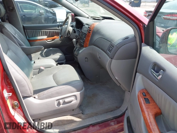 2008 Toyota Sienna XLE with VIN 5TDBK22C58S013745, listed as a IAAI auction lot 42565533 with 200,629 mi miles and . Bid and sale history available at DreamBid. Image 5.