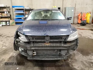 2011 Volkswagen Jetta Sedan SE with VIN 3VWDX7AJXBM342632, listed as a Copart auction lot 88998885 with 184,877 mi miles and Salvage Title. Bid and sale history available at carsss.com. Image 5.