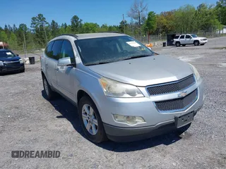 2012 Chevrolet Traverse 1LT z VIN 1GNKVGED9CJ244802, wystawiony jako IAAI lot #41982630 z przebiegiem 173 485 mil mil oraz . Historia ofert i sprzedaży dostępna na DreamBid. Obrazek 1.