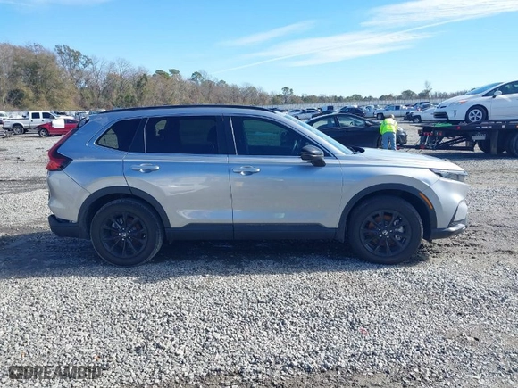 2024 Honda CR-V Hybrid Sport with VIN 5J6RS6H50RL017598, listed as a IAAI auction lot 41337030 with 8,414 mi miles. Bid and sale history available at carsss.com. Image 13.