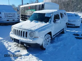 2017 Jeep Patriot High Altitude with VIN 1C4NJRFB5HD168818, listed as a IAAI auction lot 41374327 with 103,227 mi miles. Bid and sale history available at carsss.com. Image 18.