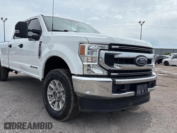 2022 Ford Super Duty F-250 SRW XL with VIN 1FT7W2BT0NEE18083, listed as a Copart auction lot 55780575 with 88,617 mi miles and Clean Title. Bid and sale history available at carsss.com. Image 1.
