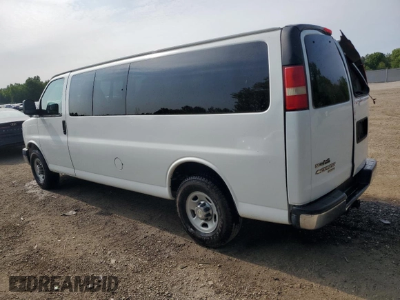 2011 Chevrolet Express Passenger 1LT with VIN 1GAZG1FG0B1123610, listed as a Copart auction lot 60080645 with 143,875 mi miles and Clean title. Bid and sale history available at DreamBid. Image 2.