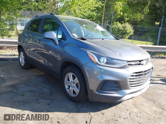 2020 Chevrolet Trax LT z VIN 3GNCJLSB2LL269660, wystawiony jako IAAI lot #42039286 z przebiegiem 111 147 mil mil oraz . Historia ofert i sprzedaży dostępna na DreamBid. Obrazek 1.
