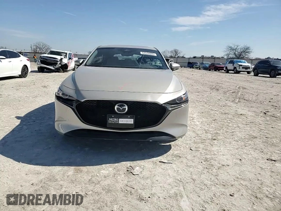 2024 Mazda 3 S Preferred z VIN JM1BPALMXR1718512, wystawiony jako Copart lot #44570995 z przebiegiem 4 332 mil mil oraz Szkoda całkowita • Salvage title. Historia ofert i sprzedaży dostępna na DreamBid. Obrazek 12.