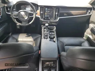 2017 Volvo S90 Momentum z VIN YV1102AK7H1008418, wystawiony jako Copart lot #61140255 z przebiegiem 122 787 mil mil oraz Czysty tytuł • Clean title. Historia ofert i sprzedaży dostępna na DreamBid. Obrazek 8.