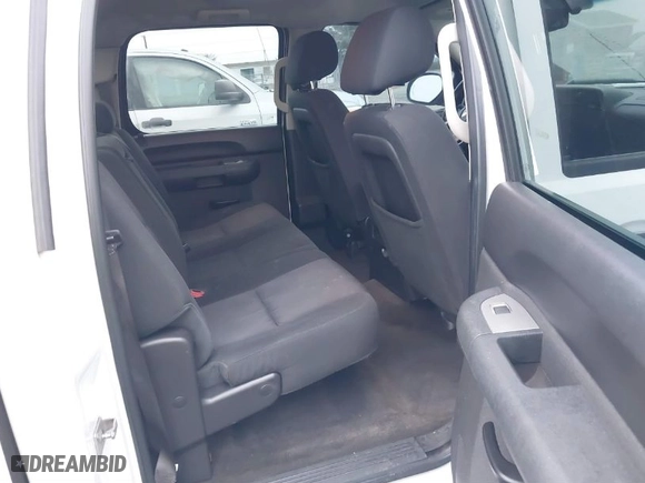 2012 Chevrolet Silverado 1500 LT with VIN 3GCPKSE72CG114026, listed as a IAAI auction lot 41735116 with 191,266 mi miles. Bid and sale history available at carsss.com. Image 8.
