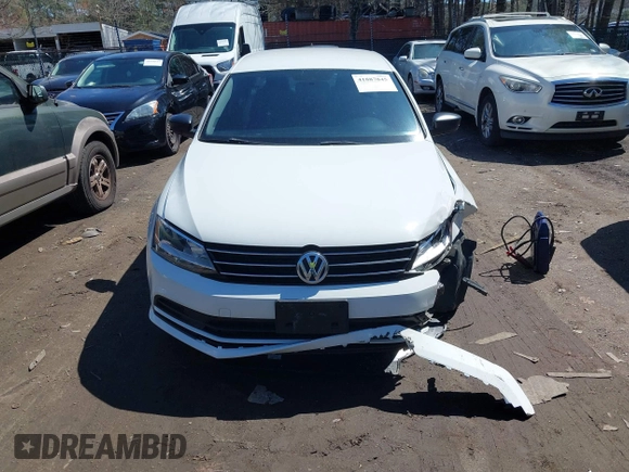 2015 Volkswagen Jetta Sedan 2.0L TDI SEL with VIN 3VWLA7AJ2FM282123, listed as a IAAI auction lot 41887845 with 115,738 mi miles. Bid and sale history available at carsss.com. Image 12.