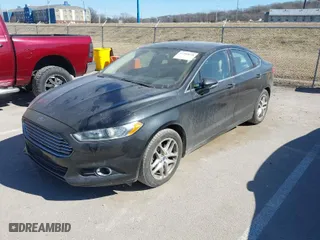 2013 Ford Fusion SE with VIN 3FA6P0HR3DR185326, listed as a IAAI auction lot 41700638 with 199,625 mi miles. Bid and sale history available at carsss.com. Image 2.