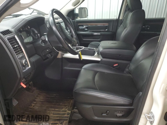 2016 Ram 1500 Laramie z VIN 1C6RR7VMXGS315525, wystawiony jako Copart lot #59046065 z przebiegiem 170 584 mil mil oraz Czysty tytuł • Clean title. Historia ofert i sprzedaży dostępna na DreamBid. Obrazek 7.