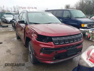 2022 Jeep Compass High Altitude with VIN 3C4NJDCB8NT157535, listed as a IAAI auction lot 41752395 with 30,464 mi miles and . Bid and sale history available at DreamBid. Image 12.