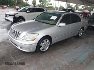 2004 Lexus LS 430 with VIN JTHBN36FX40133277, listed as a IAAI auction lot 42191211 with 313,425 mi miles and . Bid and sale history available at DreamBid. Image 2.
