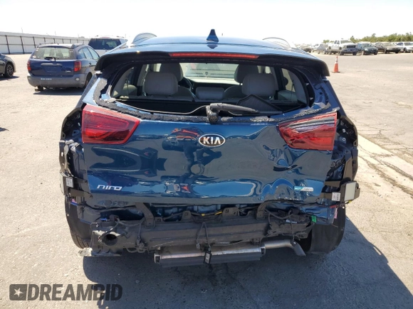2020 Kia Niro EX Premium with VIN KNDCE3LC5L5400035, listed as a Copart auction lot 67534224 with 27,212 mi miles and Salvage Title. Bid and sale history available at carsss.com. Image 6.