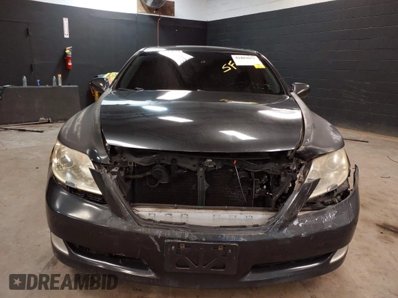 2008 Lexus LS 460 с VIN JTHBL46F985079801, выставлен на аукционе IAAI как лот 42489077 с пробегом 170 961 миль миль и . История ставок и продаж доступна на DreamBid. Изображение 12.