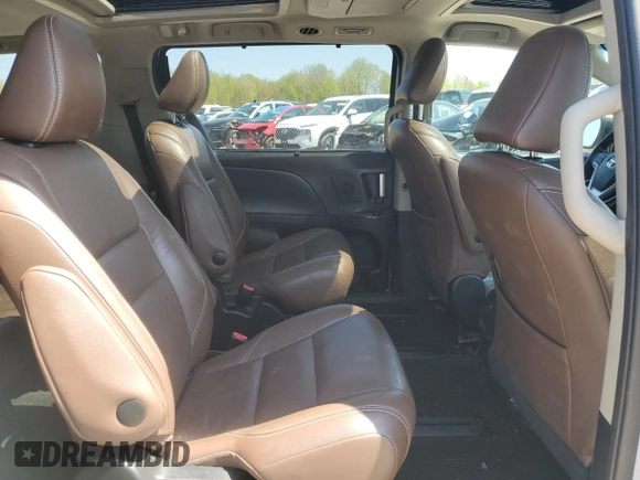 2017 Toyota Sienna XLE с VIN 5TDDZ3DC4HS160369, выставлен на аукционе Copart как лот 56485845 с пробегом 94 181 миль миль и Списание • Salvage title. История ставок и продаж доступна на DreamBid. Изображение 11.