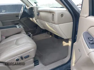2005 Chevrolet Avalanche LS with VIN 3GNEC12Z65G124198, listed as a IAAI auction lot 41486916 with 280,005 mi miles and . Bid and sale history available at DreamBid. Image 5.