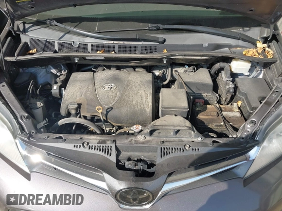 2019 Toyota Sienna XLE Auto Access Seat with VIN 5TDYZ3DC1KS986993, listed as a IAAI auction lot 40575042 with 73,581 mi miles. Bid and sale history available at carsss.com. Image 10.