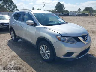 2015 Nissan Rogue SV with VIN KNMAT2MT0FP575579, listed as a IAAI auction lot 41857012 with 52,729 mi miles. Bid and sale history available at carsss.com. Image 1.