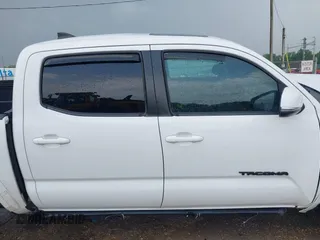 2019 Toyota Tacoma SR z VIN 3TMCZ5AN0KM232852, wystawiony jako IAAI lot #42178269 z przebiegiem 71 545 mil mil oraz . Historia ofert i sprzedaży dostępna na DreamBid. Obrazek 13.