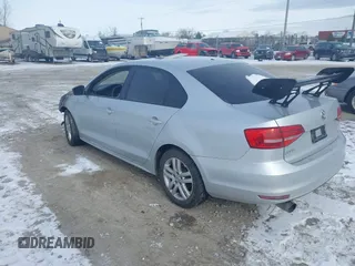 2015 Volkswagen Jetta S с VIN 3VW2K7AJ0FM355000, выставлен на аукционе IAAI как лот 41504511 с пробегом Не указан миль и . История ставок и продаж доступна на DreamBid. Изображение 3.