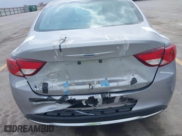 2015 Chrysler 200 Limited with VIN 1C3CCCAB8FN574495, listed as a IAAI auction lot 42027962 with 164,490 mi miles and . Bid and sale history available at DreamBid. Image 6.