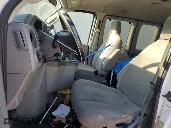 2011 Ford Econoline Passenger XL with VIN 1FBNE3BLXBDA42711, listed as a Copart auction lot 44326425 with 476,137 mi miles and Salvage Title. Bid and sale history available at carsss.com. Image 7.
