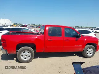 2011 Chevrolet Silverado 1500 LT with VIN 3GCPCSE00BG281371, listed as a IAAI auction lot 41993885 with 174,880 mi miles and . Bid and sale history available at DreamBid. Image 13.