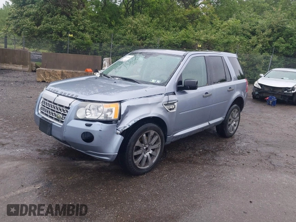 2008 Land Rover LR2 HSE with VIN SALFT24N48H098359, listed as a IAAI auction lot 42123864 with 131,551 mi miles and . Bid and sale history available at DreamBid. Image 2.