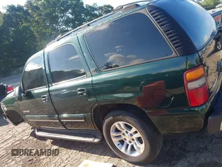 2002 Chevrolet Tahoe LS with VIN 1GNEC13Z72R130005, listed as a IAAI auction lot 42522881 with 252,683 mi miles and . Bid and sale history available at DreamBid. Image 14.