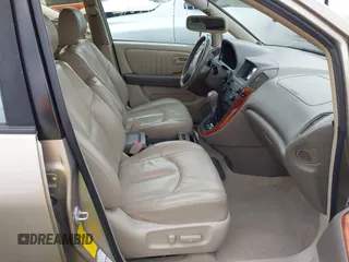 1999 Lexus RX 300 Luxury SUV with VIN JT6HF10U8X0094835, listed as a IAAI auction lot 41889712 with 119,783 mi miles. Bid and sale history available at carsss.com. Image 5.