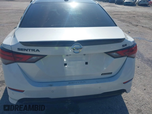 2022 Nissan Sentra SR with VIN 3N1AB8DV4NY287460, listed as a IAAI auction lot 39641396 with 31,281 mi miles. Bid and sale history available at carsss.com. Image 17.