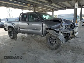 2014 Toyota Tacoma z VIN 5TFUU4EN9EX096999, wystawiony jako Copart lot #48357395 z przebiegiem 204 758 mil mil oraz Szkoda całkowita • Salvage title. Historia ofert i sprzedaży dostępna na DreamBid. Obrazek 4.