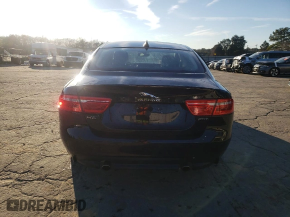 2019 Jaguar XE 25t Premium with VIN SAJAD4FX0KCP47752, listed as a Copart auction lot 87011974 with 32,124 mi miles and Salvage Title. Bid and sale history available at carsss.com. Image 6.