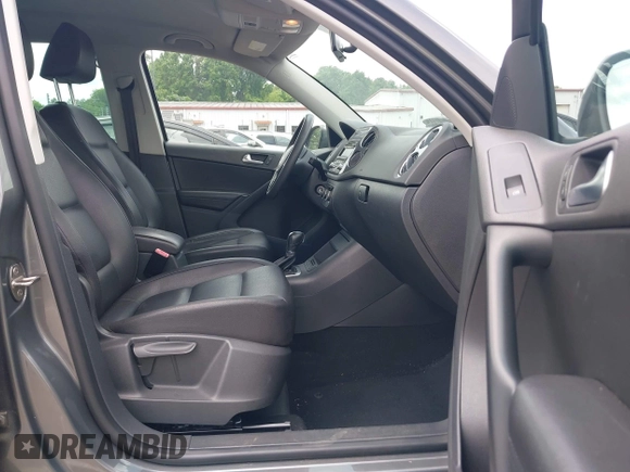 2012 Volkswagen Tiguan SEL with VIN WVGAV7AX8CW005146, listed as a IAAI auction lot 42126959 with 134,005 mi miles and . Bid and sale history available at DreamBid. Image 5.