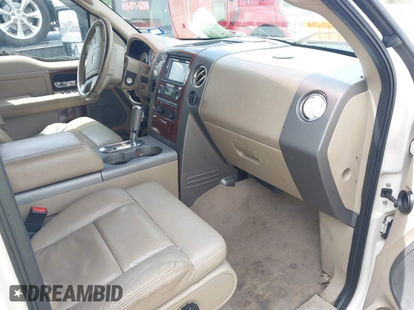 2008 Ford F-150 XLT with VIN 1FTPW12V78FA94477, listed as a IAAI auction lot 42122476 with 194,892 mi miles and . Bid and sale history available at DreamBid. Image 5.