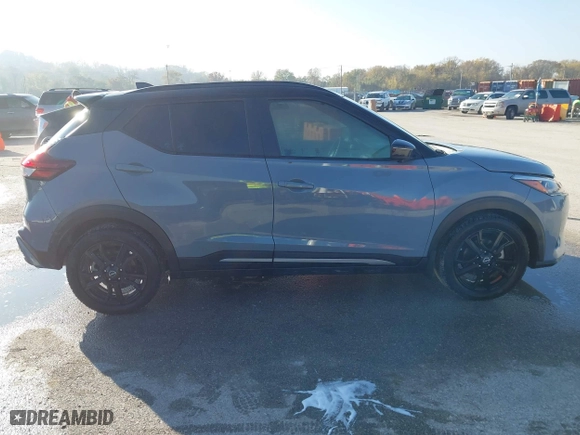 2022 Nissan Kicks SR with VIN 3N1CP5DV1NL475150, listed as a IAAI auction lot 40802669 with 55,940 mi miles. Bid and sale history available at carsss.com. Image 13.